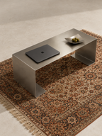 007 Platform Table